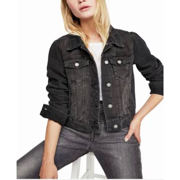 Free People Jackets & Blazers - Free People Rumors Denim Button Up Jean Jacket